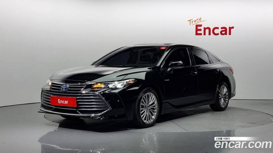 <span style="font-weight: bold;">Toyota Avalon&nbsp;</span>